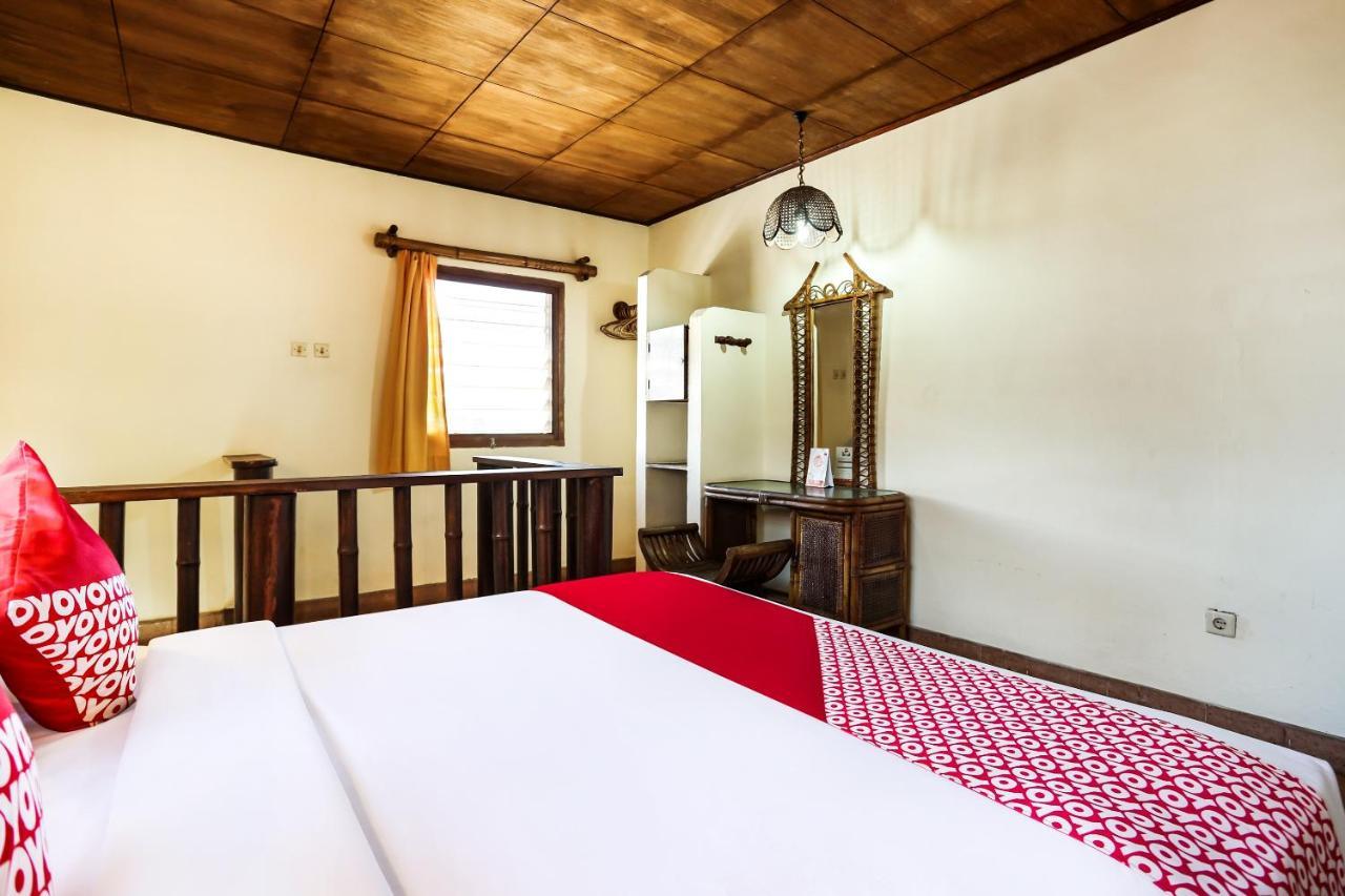 Oyo 90893 Mimpi Bungalows Кута Екстер'єр фото