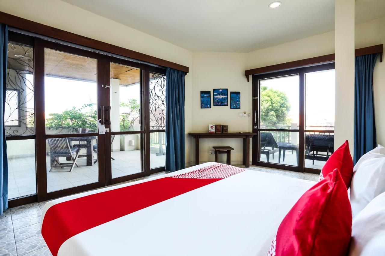 Oyo 90893 Mimpi Bungalows Кута Екстер'єр фото